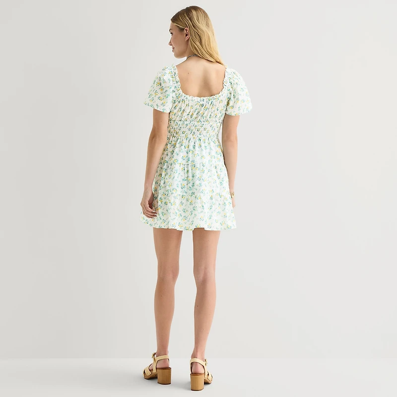 City Triangle Womens Juniors Sweetheart Neck Short Sleeve Flutter Fit + Flare Dress