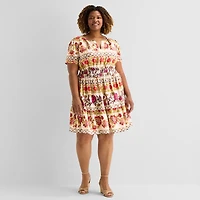 Be by CHETTA B Womens Plus Split Crew Neck Short Sleeve Fitted Floral Fit + Flare Dress