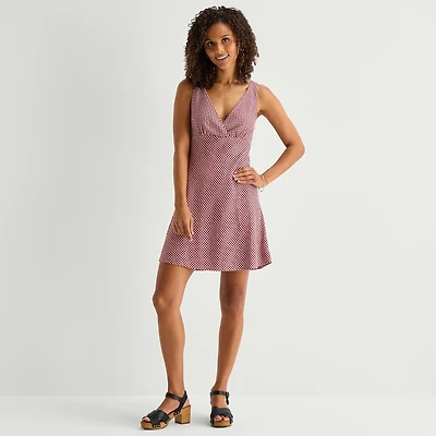 Arizona Womens Juniors Sleeveless Babydoll Dress