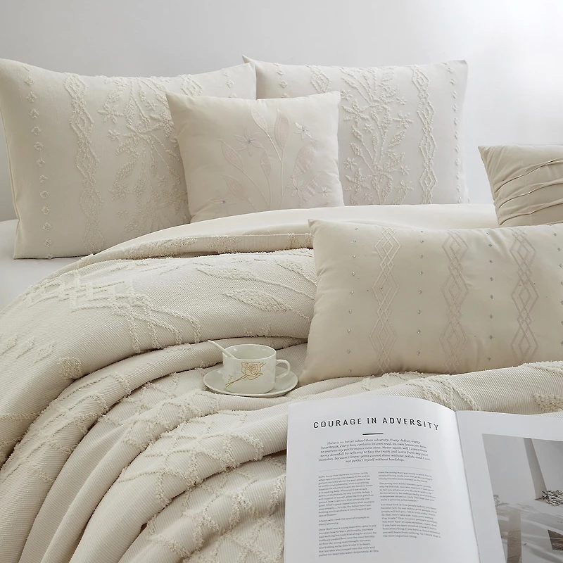 Stratford Park Keltie 7-pc. Geometric Lightweight Comforter Set