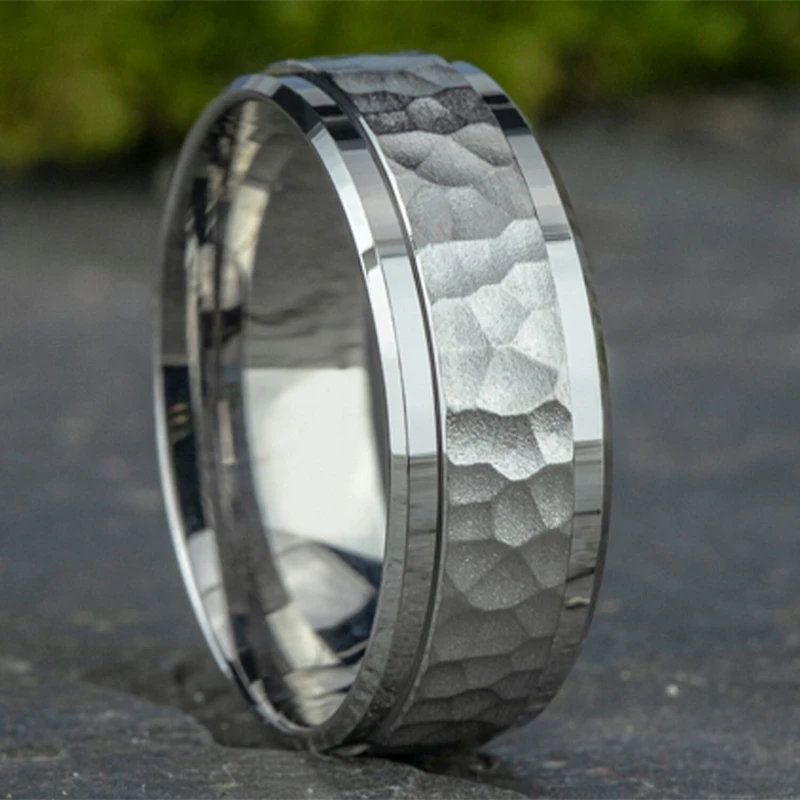 Mens 10K White Gold 8mm Band