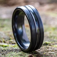 Mens Black Titanium Satin Center 7.5mm Wedding Band