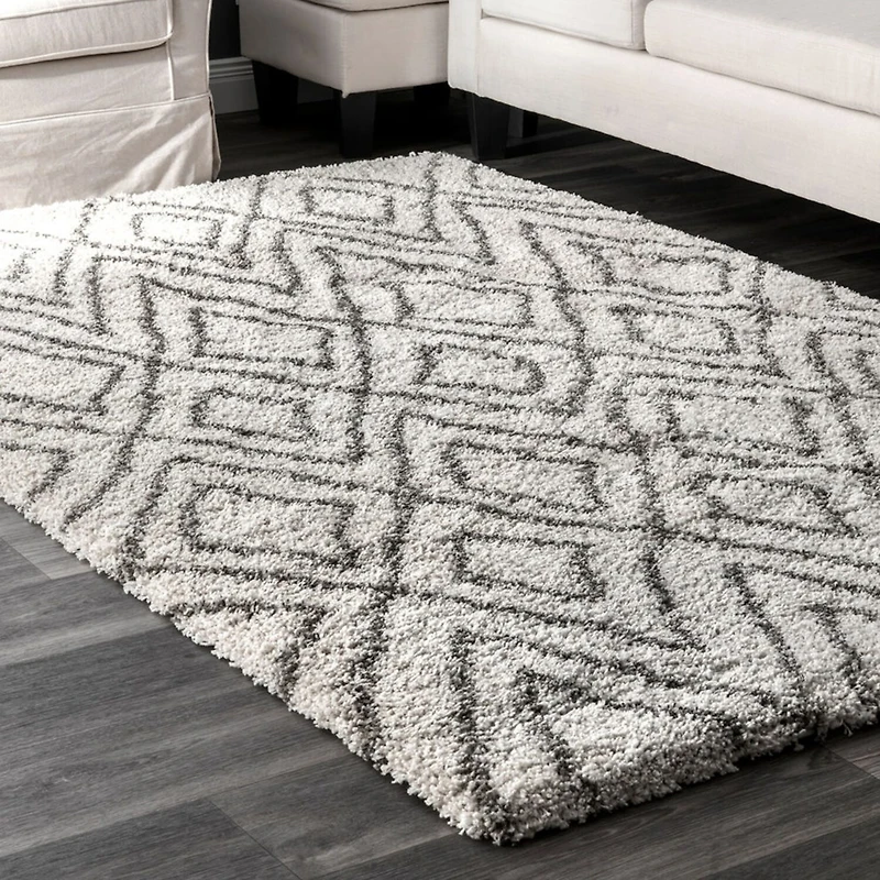 nuLoom Willette Diamond Shaggy Rectangular Rug