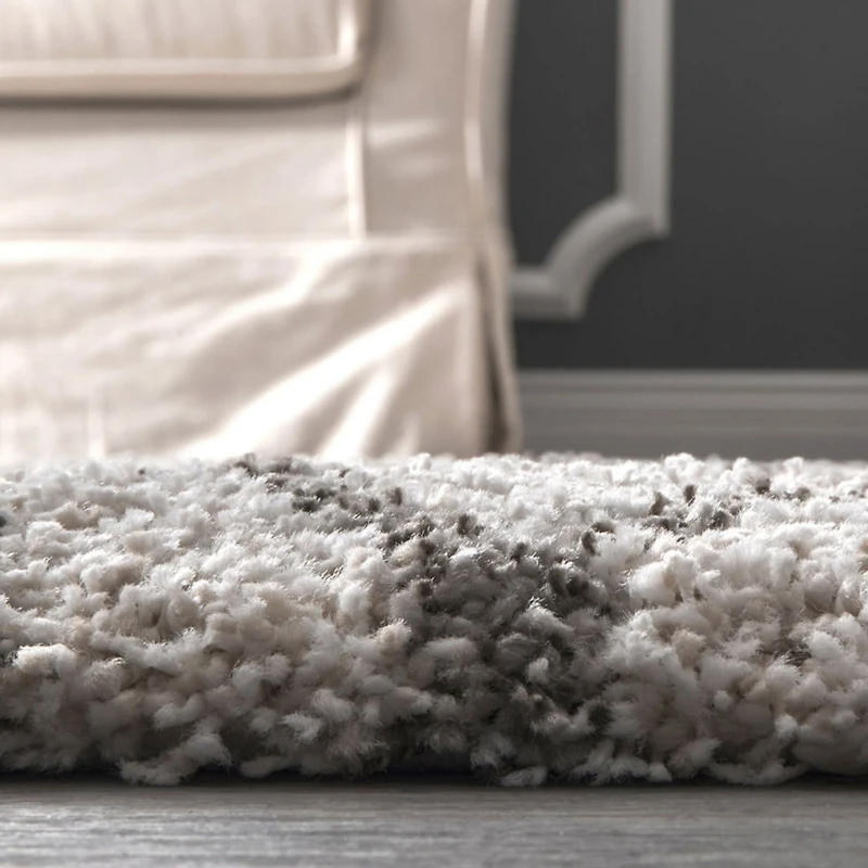 nuLoom Willette Diamond Shaggy Rectangular Rug