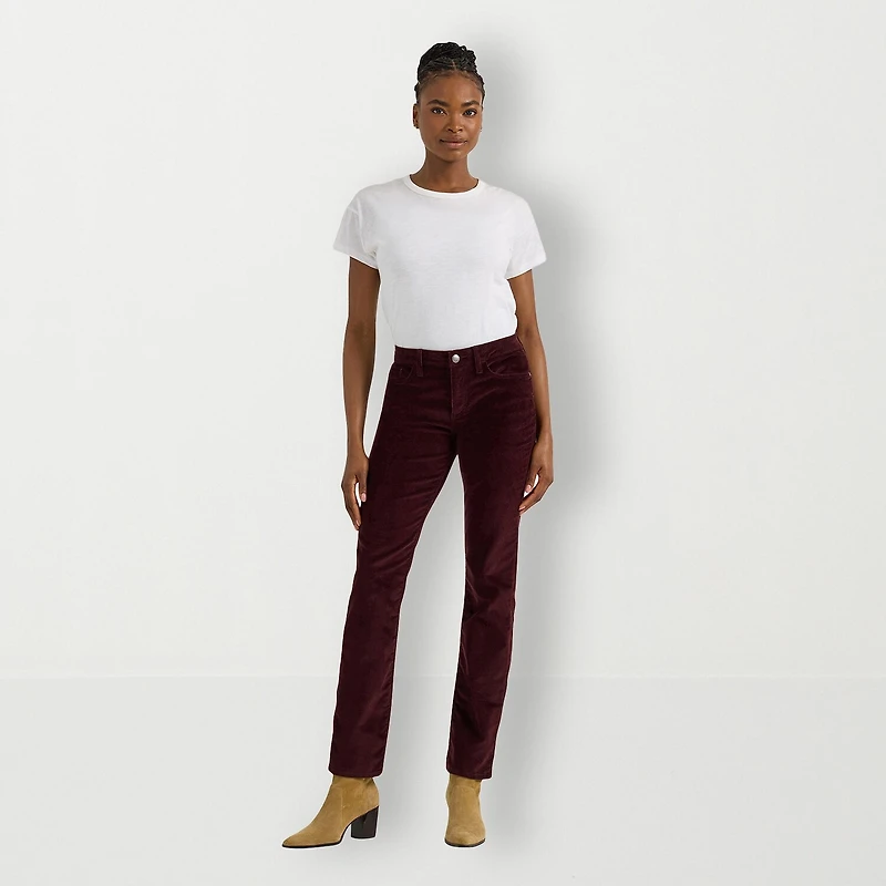 Lee Legendary Straight Fit Jean Womens Mid Rise Stretch Fabric Leg