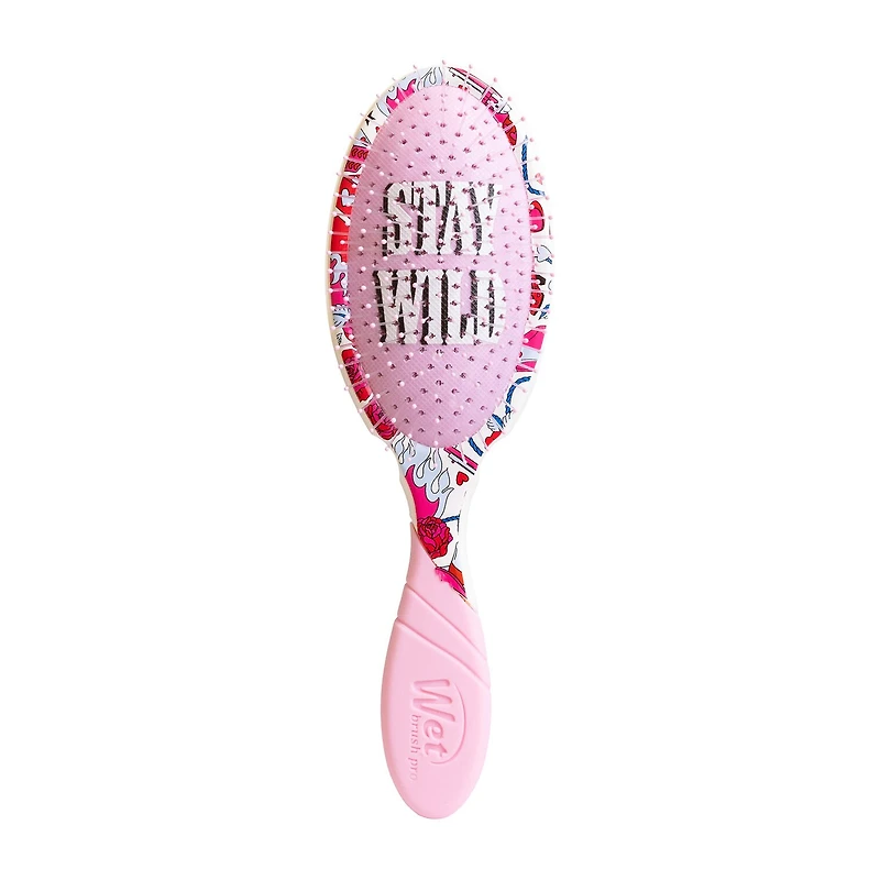 The Wet Brush Detangling