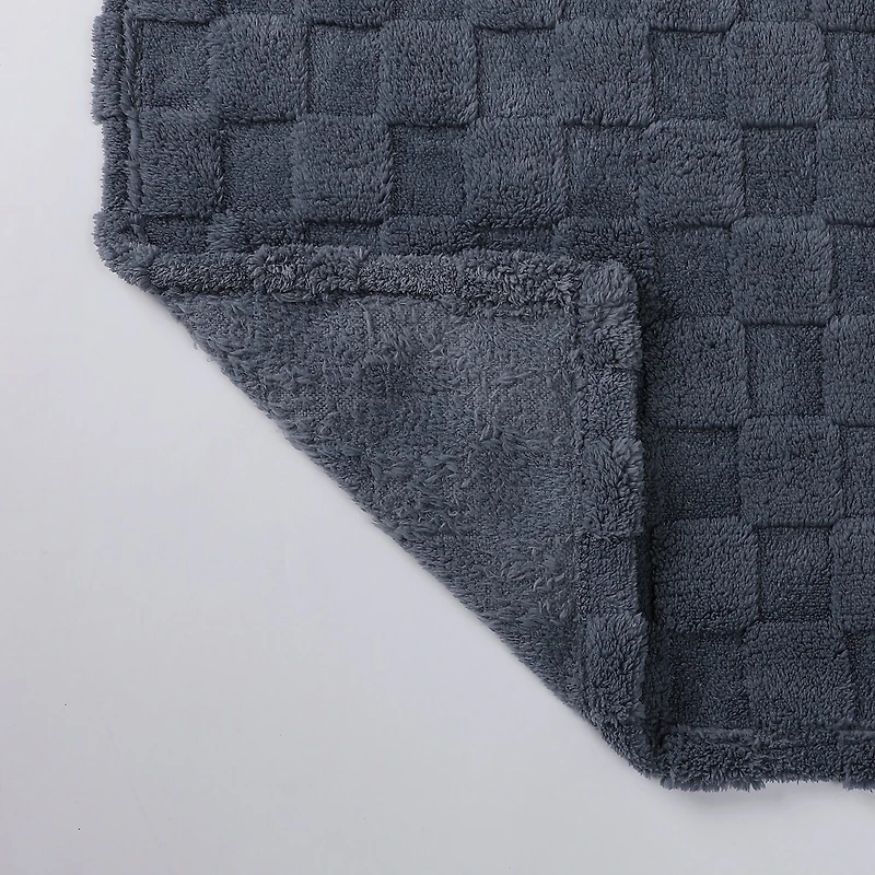 Zane Plush Throw