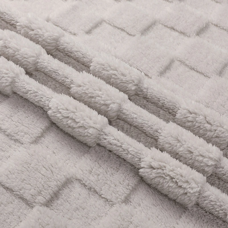 Zane Plush Throw