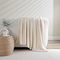 Echo Plush Throw