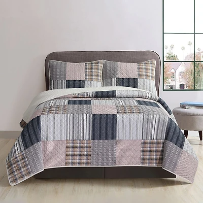 Hudson & Main Colton Plaid Quilt