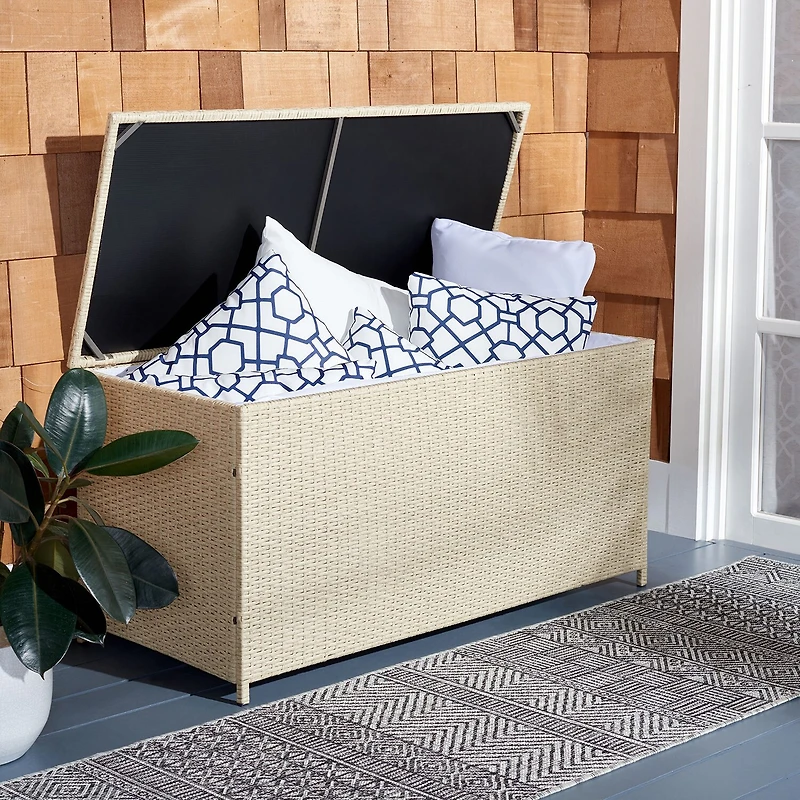 Safavieh Oliveira Patio Shelf