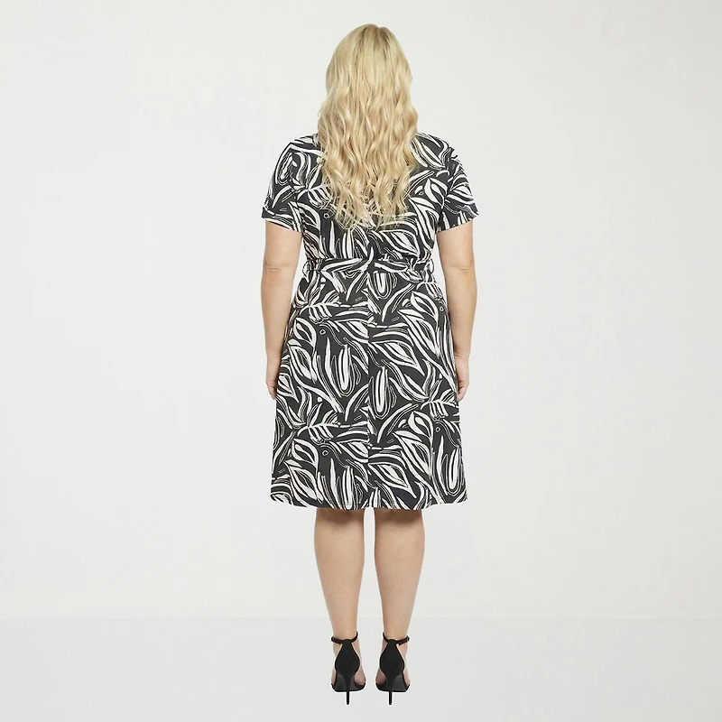 24seven Comfort Apparel Womens Plus Midi V Neck Short Sleeve Abstract A-Line Dress