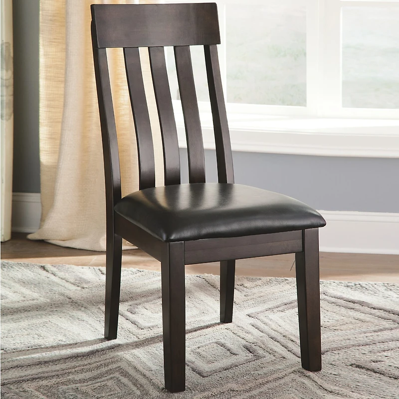 Signature Design by Ashley® Towson 5-Pc Standard Height Dining Set