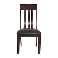 Signature Design by Ashley® Towson 6-Pc Standard Height Dining Set