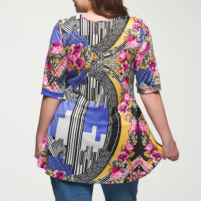 24seven Comfort Apparel Plus Womens V Neck Elbow Sleeve Tunic Top