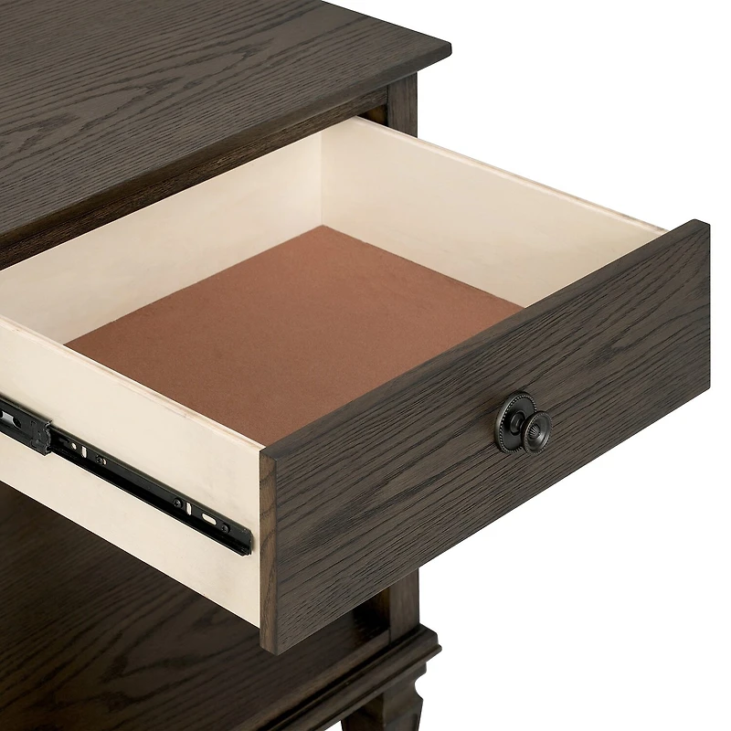 Madison Park Signature Victoria Table