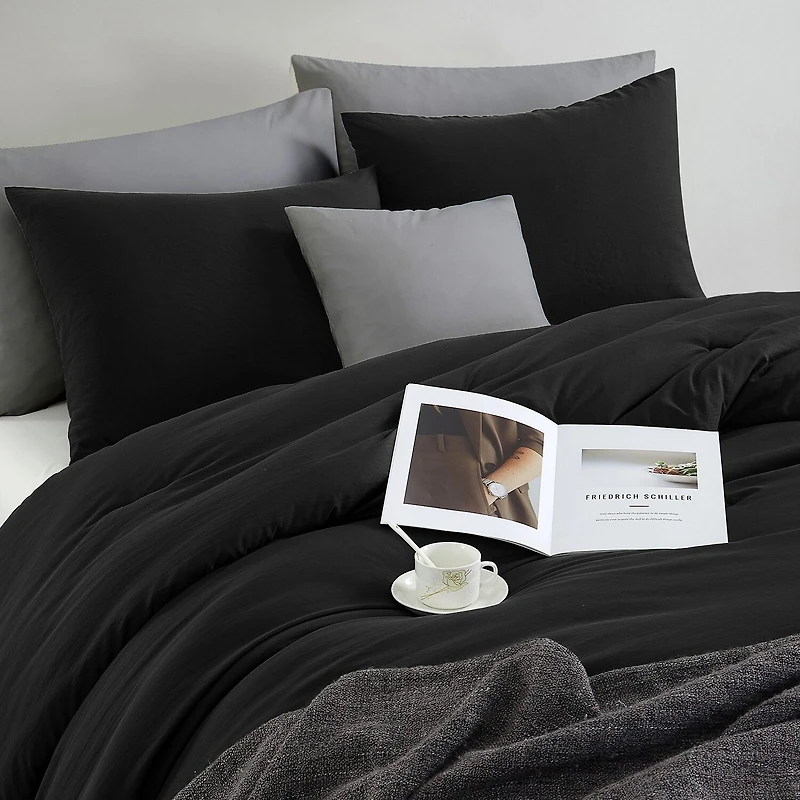 Stratford Park Ariana Soft Prewashed Easy Care Comforter Set