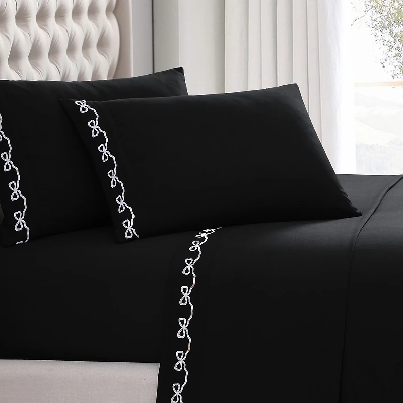 Beatrice Home Fashions Elle Décor Embroidered Sheet Set