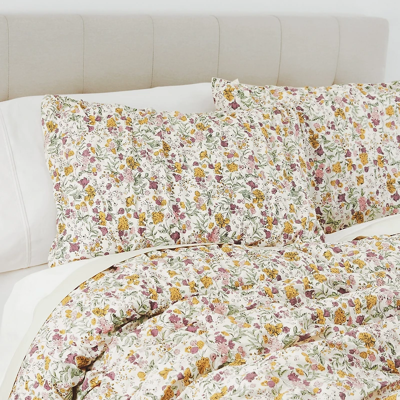 Home Expressions Fiona Midweight Comforter Set