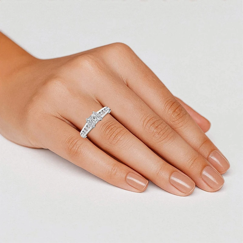 F / Vs2) Womens / CT. T.W. Lab Grown White Diamond 10K Gold Side Stone Engagement Ring