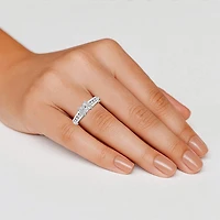 F / Vs2) Womens / CT. T.W. Lab Grown White Diamond 10K Gold Side Stone Engagement Ring