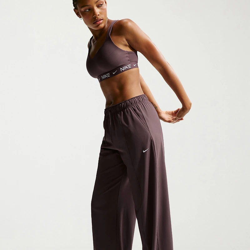 Nike Womens Wide Leg Mid Rise Regular Fit Workout Pant