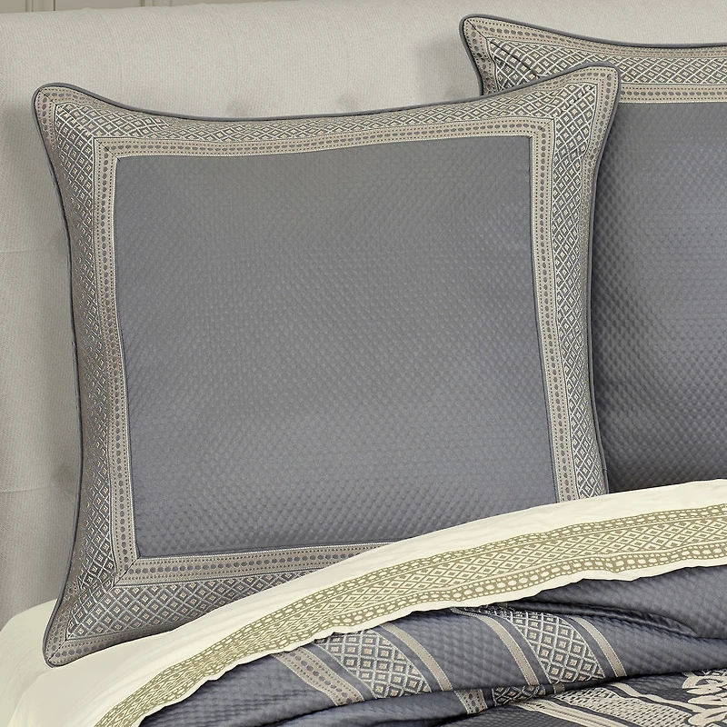 Queen Street Euro Sham