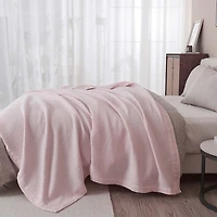 Linery Hypoallergenic Lightweight Blanket