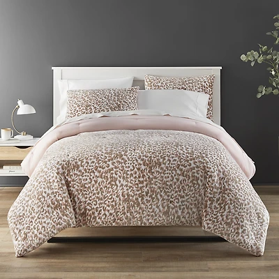 Home Expressions Maisey Midweight REVERSIBLE Comforter Set