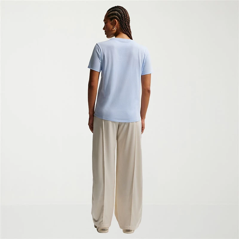 Nike Womens Crew Neck Short Sleeve T-Shirt