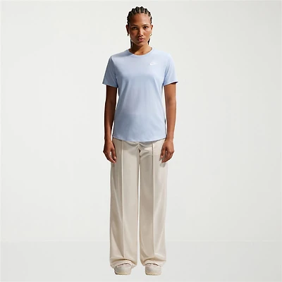 Nike Womens Crew Neck Short Sleeve T-Shirt