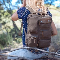 TSD Brand Ridge Valley Unisex Adult Backpack