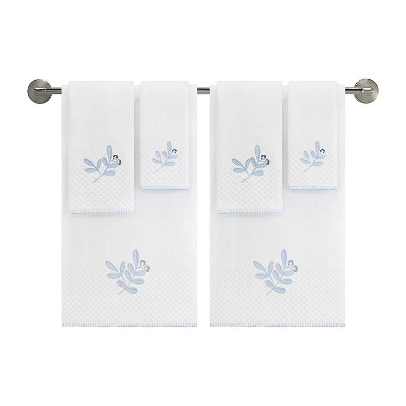 IZOD Kingsley 2-pc. Leaf Bath Towel