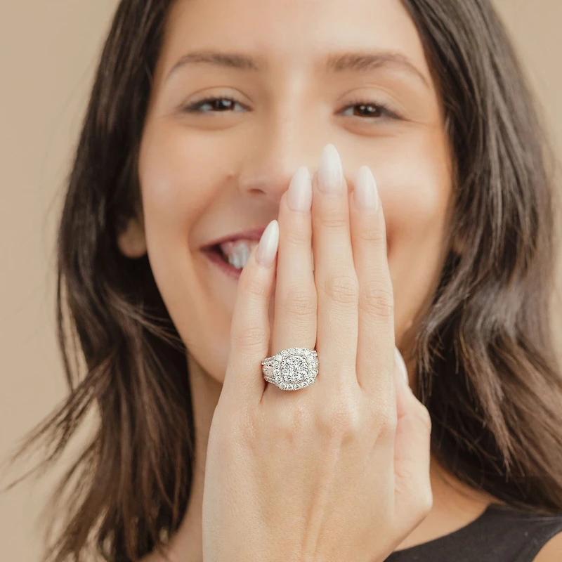 (G/Si2) Womens 4 CT. T.W. Lab Grown White Diamond 10K Gold Cushion Halo Side Stone Cocktail Ring