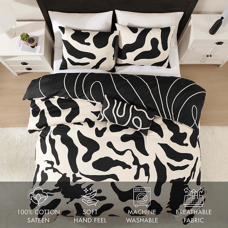 Bebejan Ebony And Ivory Reversible Comforter Set