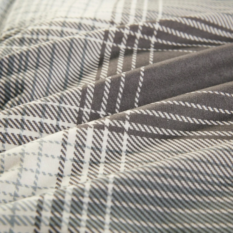 Woolrich Woodsman Softspun Down-Alternative Plaid Comforter Set