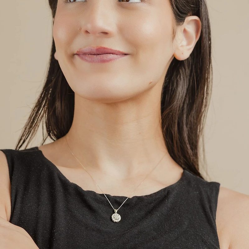 Diamond Blossom (Si2/G) Womens 1/2 CT. T.W. Lab Grown White Diamond 10K Gold Round 18 Inch Pendant Necklace