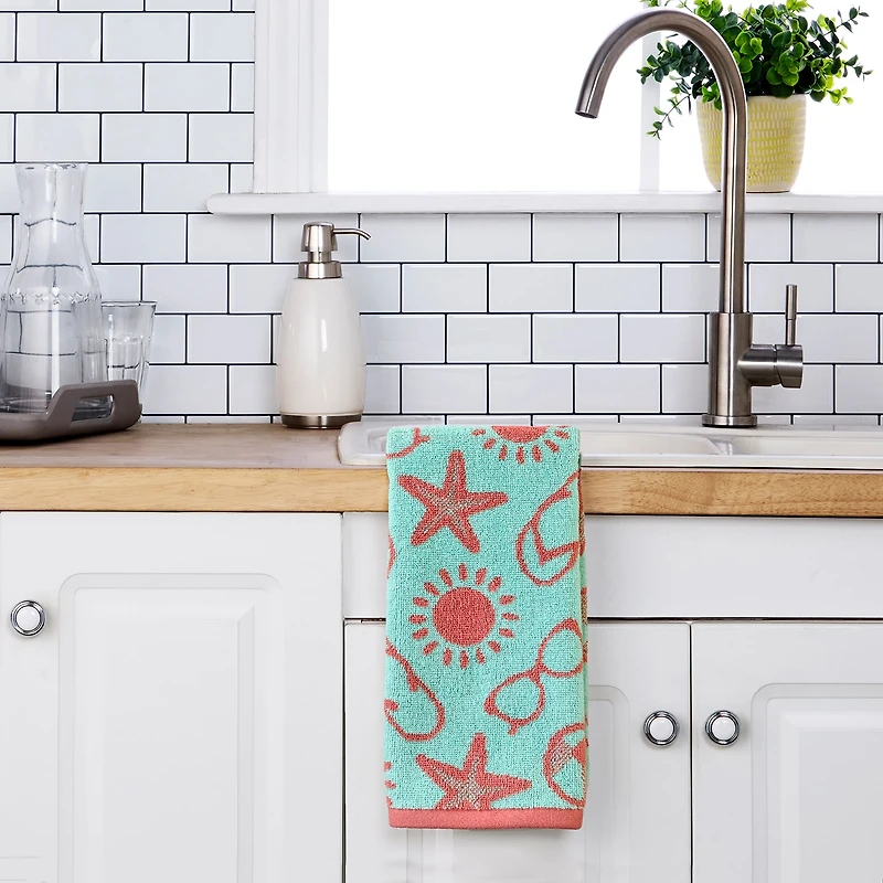 Saturday Knight Flip Flop Pop 2-pc. Hand Towel