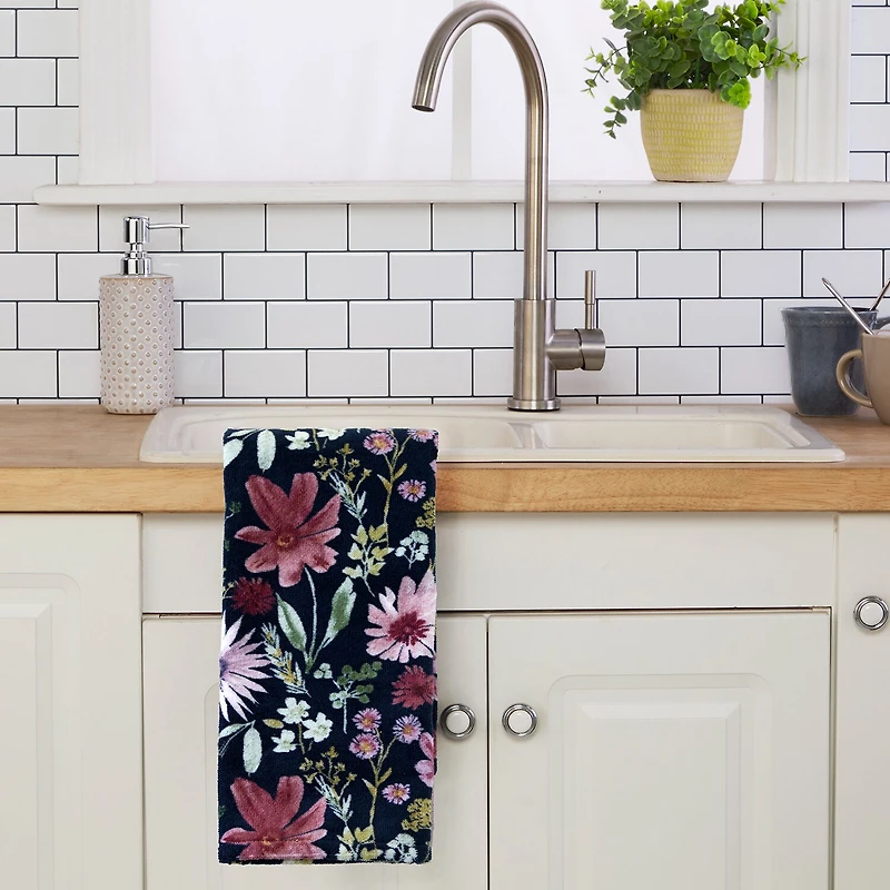 Saturday Knight Wildflower Reverie 2-pc. Hand Towel
