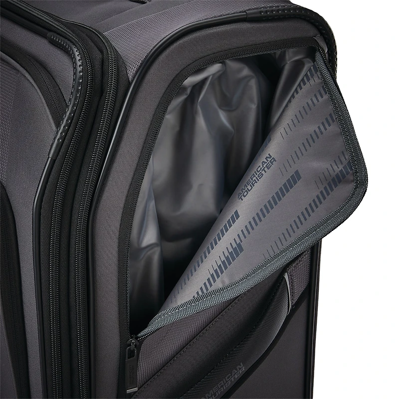 American Tourister Piroutte Deluxe Softside Expandable Checked Spinner Luggage
