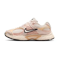 Nike V5 RNR Suede Womens Sneakers
