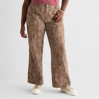 Arizona Womens Juniors Plus Low Rise Straight Leg Jean