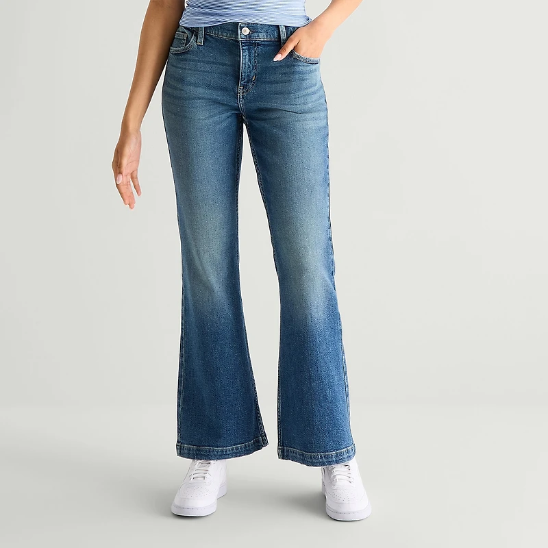 Arizona Curvy Womens Juniors High Rise Bootcut Jean