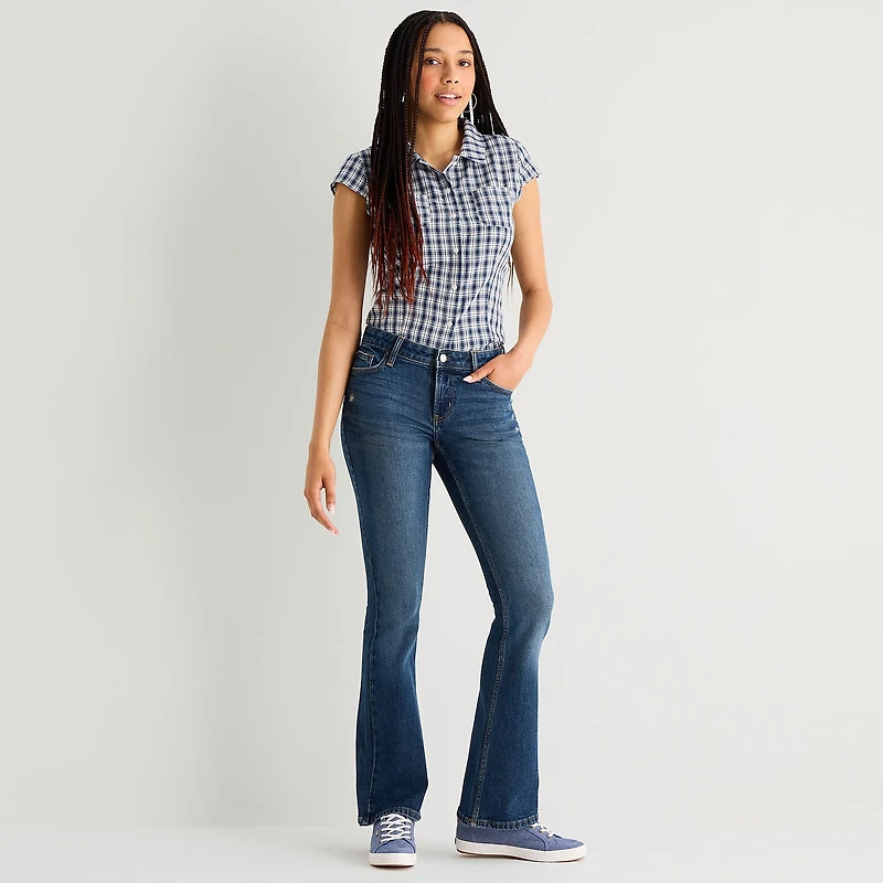 Arizona Womens Juniors Low Rise Bootcut Jean