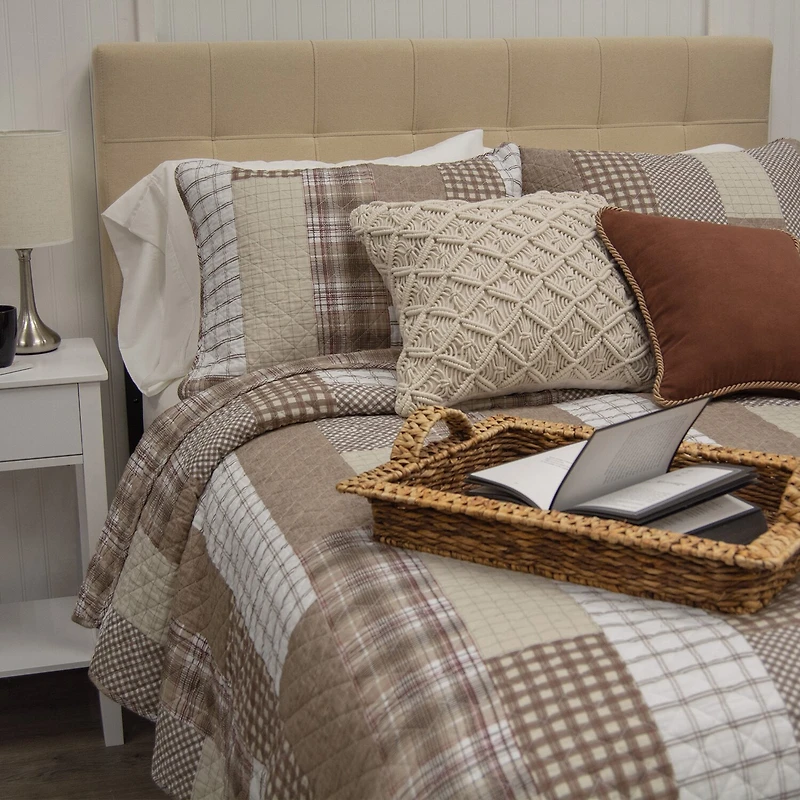 Your Lifestyle By Donna Sharp Highland Plaid Hypoallergenic Quilt Set