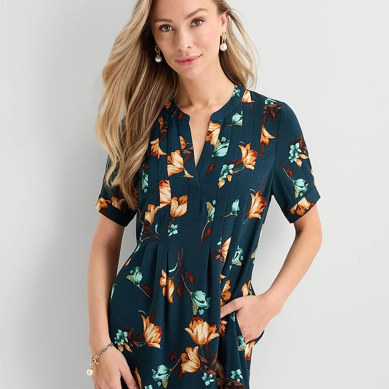 Be by CHETTA B Womens Notch Neck Short Sleeve Floral Shift Dress
