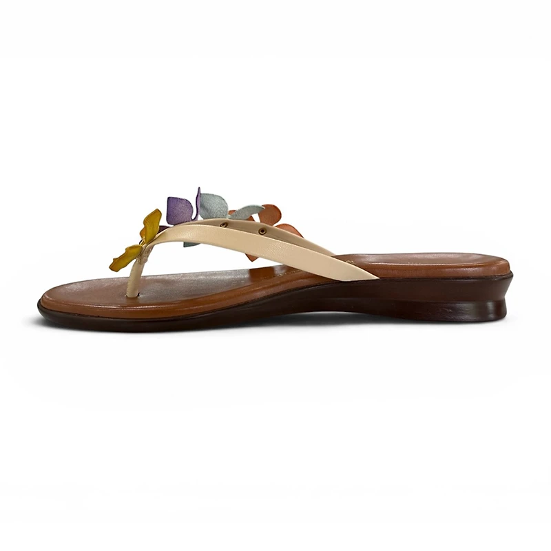 Italiana By Italian Shoemakers Womens Rhett Flat Sandals