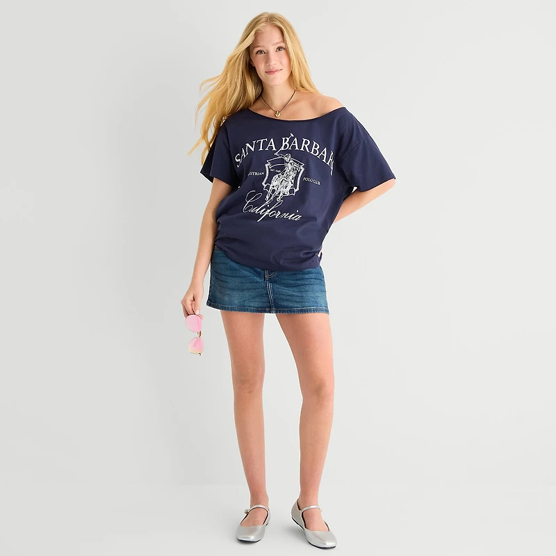 Arizona Womens Juniors Scoop Neck Short Sleeve Regular Fit Graphic T-Shirt