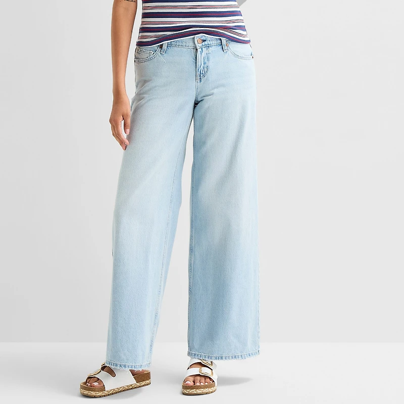 Arizona Womens Juniors Low Rise Baggy Fit Jean