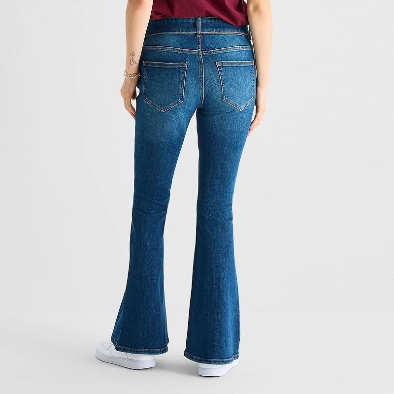 Arizona Womens Juniors Low Rise Flare Leg Jean